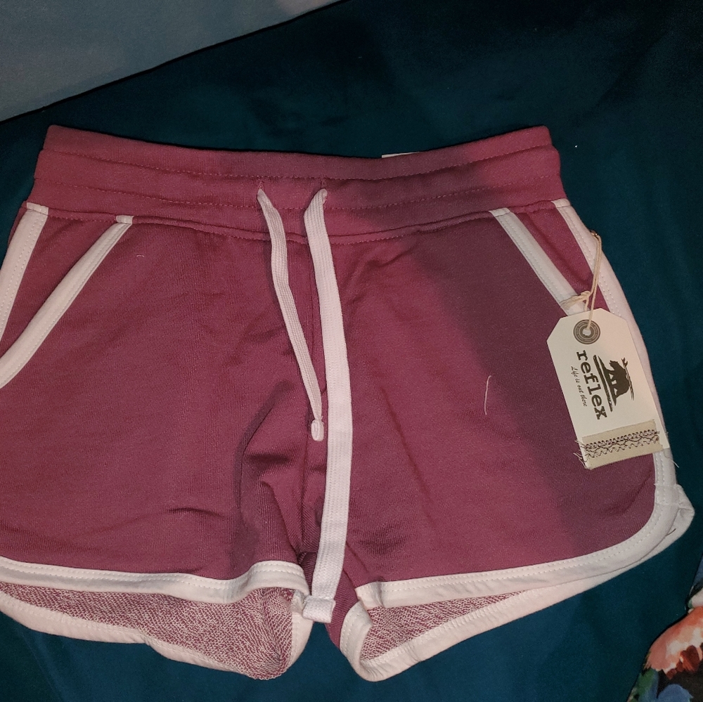 Size s reflex shorts